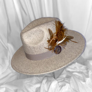 Classic Pebble Cream Feather Fedora